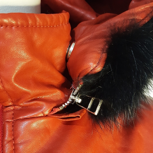 NEW SAMMI❤Red-Black Fur Hooded Faux Leather Bomber Short Winter Jacket - Picture 7 of 14